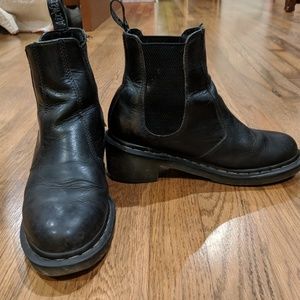 Dr. Marten Chelsea cadence heeled boots